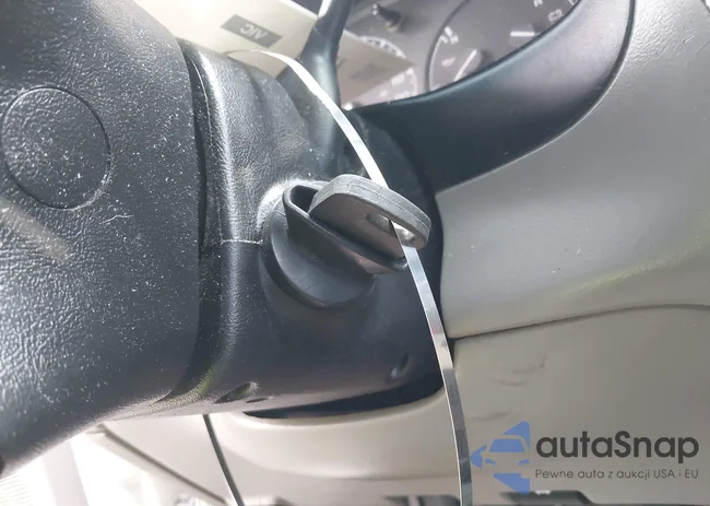 1FTYR10V2YTA56333: 42189175