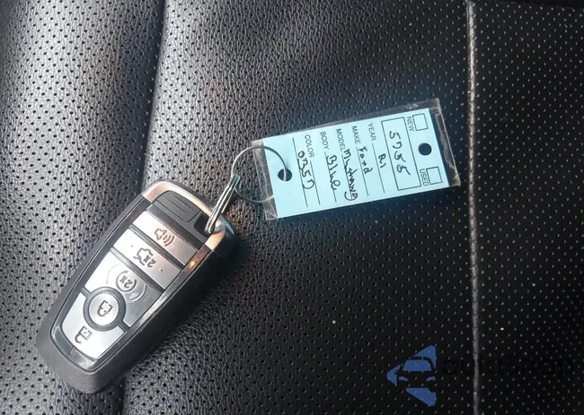 1FATP8UH0M5110357: 42189282