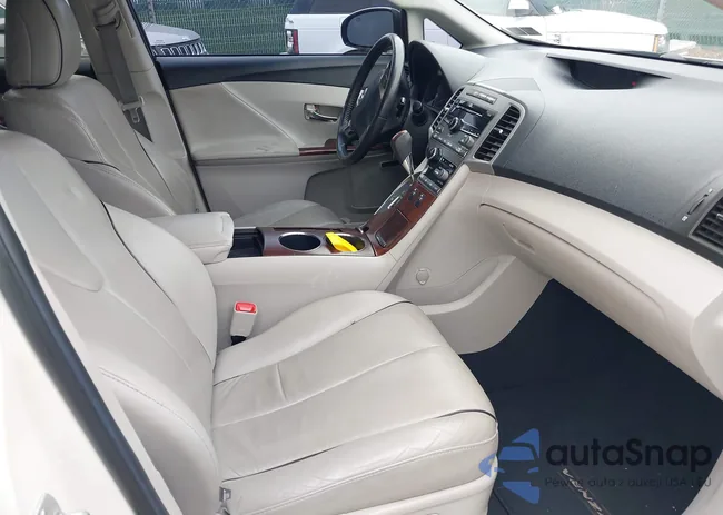 4T3BK11A89U024460: 42189293