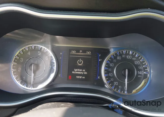 1C3CCCAB6FN682663: 42189347