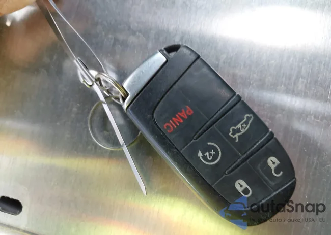 1C3CCCAB6FN682663: 42189347