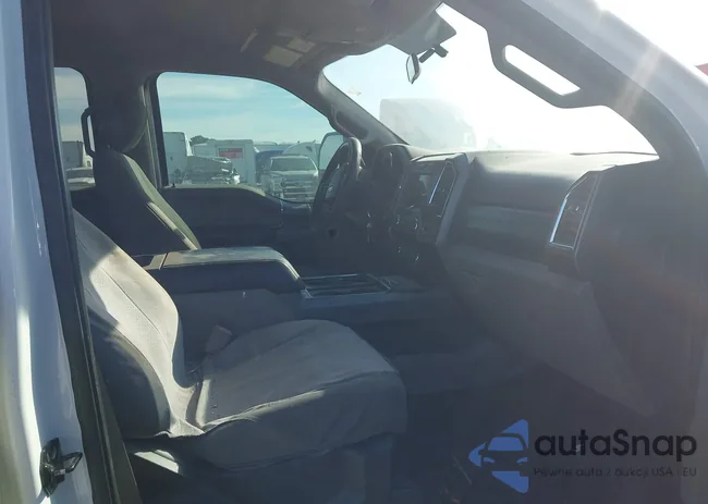 1FT7W2B64JEB71686: 42189363