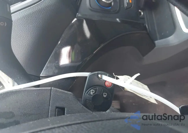 1FMCU0GDXHUC47391: 42189389