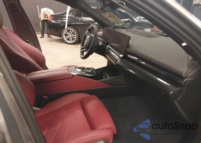 WBA63FJ03SCU10678: 42190442