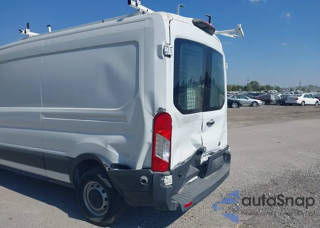 1FTYR2CM1JKA75086: 42190496