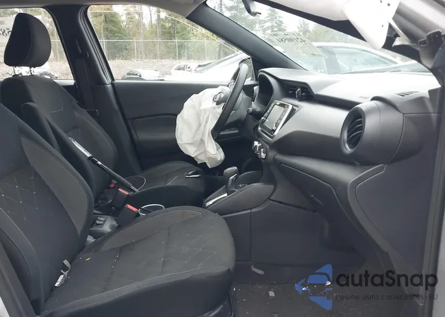 3N1CP5BV9LL563069: 42190584