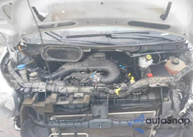 1FTYR2ZM4JKA85120: 42190858