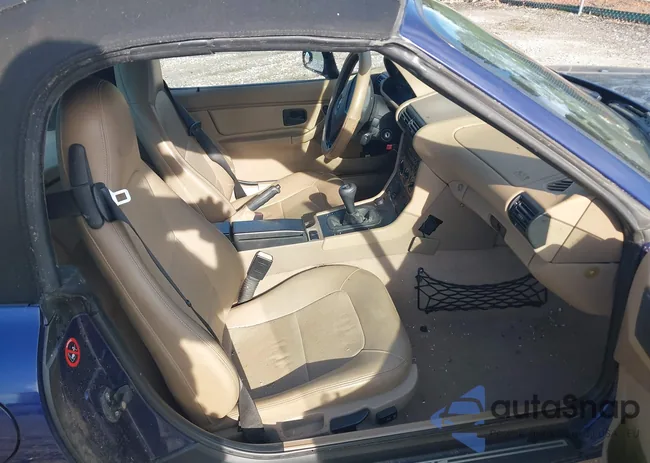 4USCH732XWLE06027: 42190916