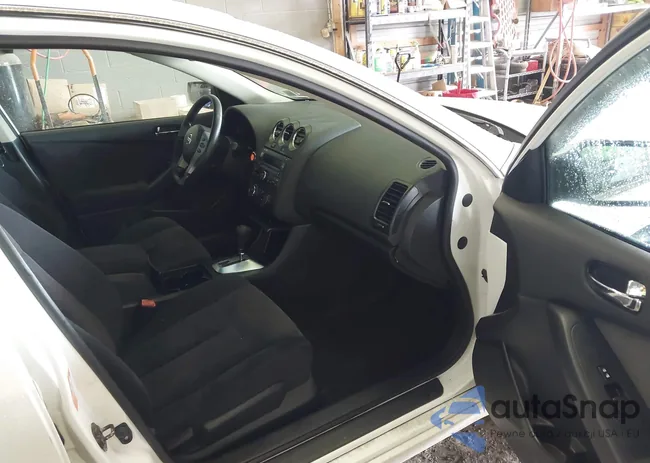 1N4AL21E59N477966: 42190062