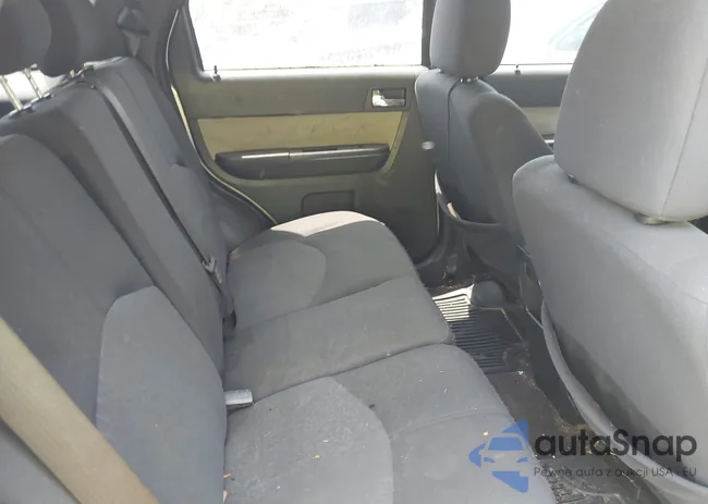 4M2CU81769KJ01289: 42190071