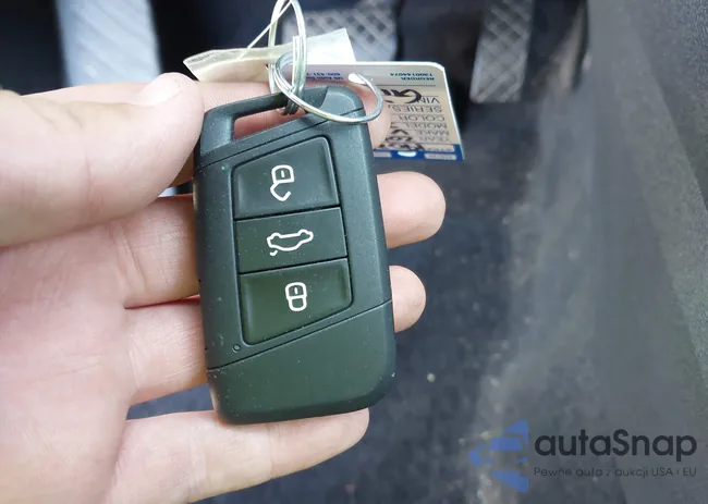 3VWC57BU9KM087322: 42191484