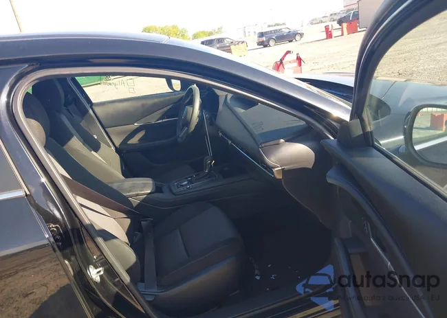 3MVDMBAM7PM528546: 42191598