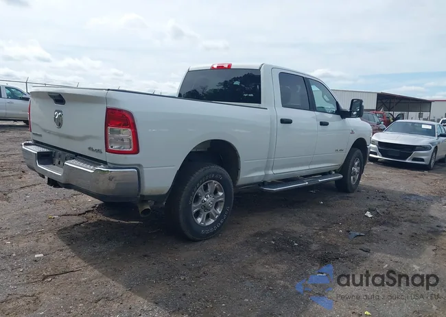 3C6UR5DL2RG340744: 42191671