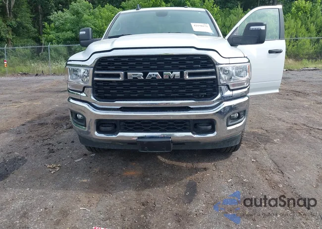 3C6UR5DL2RG340744: 42191671