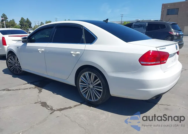 1VWBT7A32FC014830: 42191696