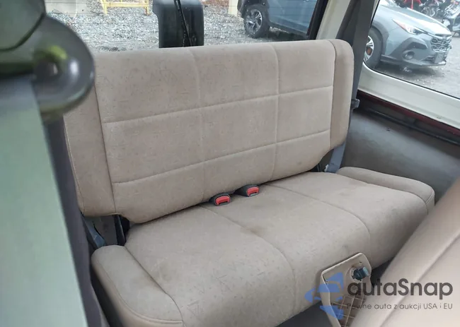 1J4FA49S31P301237: 42191884