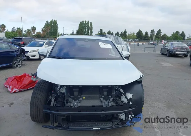 WA1MUBFZ3RP051935: 42191939