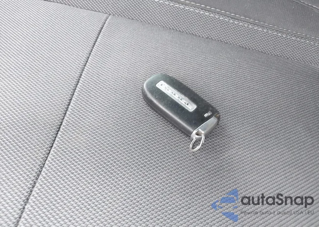 2C3CDXHG8GH332810: 42191051