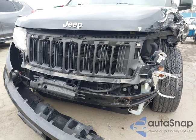 1C4RJEAG2DC573869: 42191102