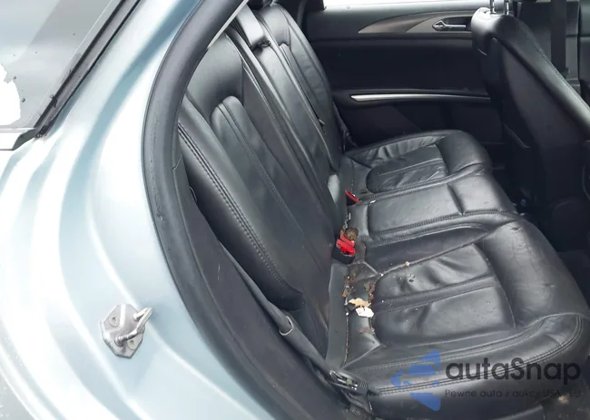 3LN6L2LU2ER813239: 42191138