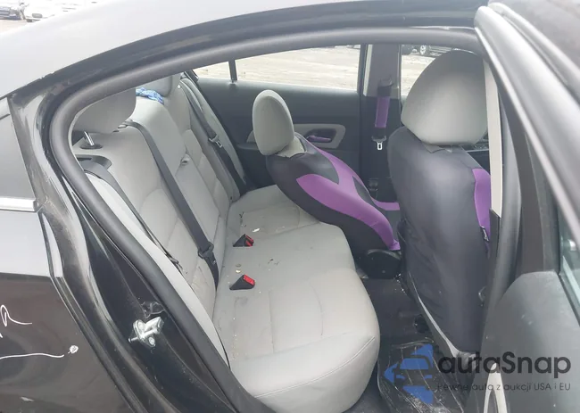 1G1PE5SB5G7114811: 42191139