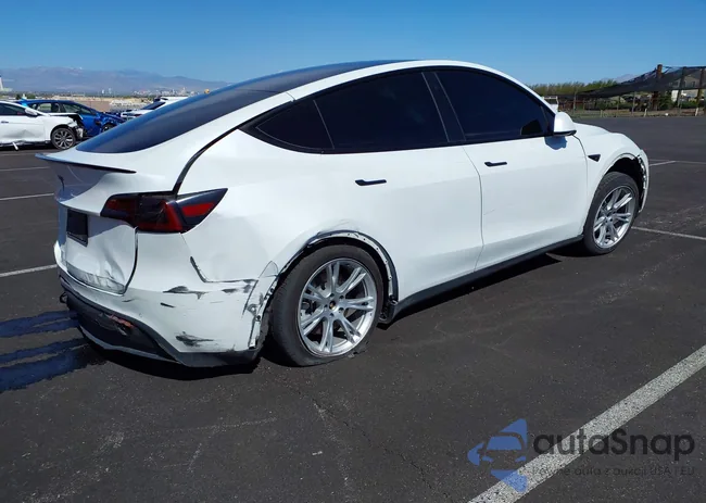 5YJYGDED2MF103025: 42191263