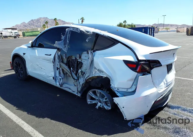 5YJYGDED2MF103025: 42191263