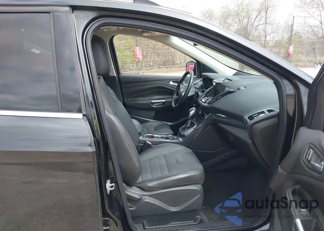 1FMCU0J99DUD76205: 42191312