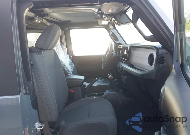 1C4PJXAG3RW222946: 42191331