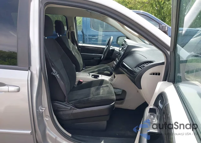 2C4RDGCG8GR195018: 42192527