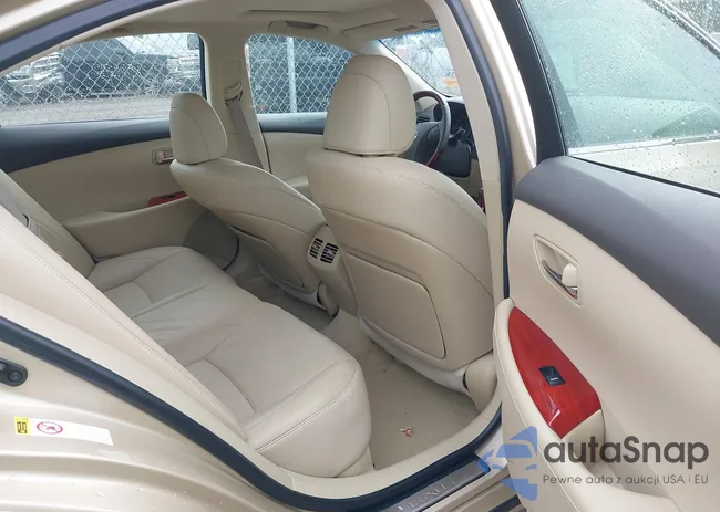 JTHBJ46G182261864: 42192538