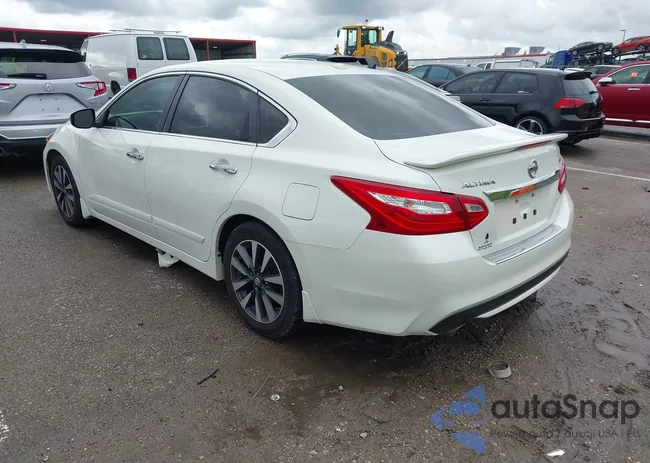 1N4AL3AP9GC288883: 42192772