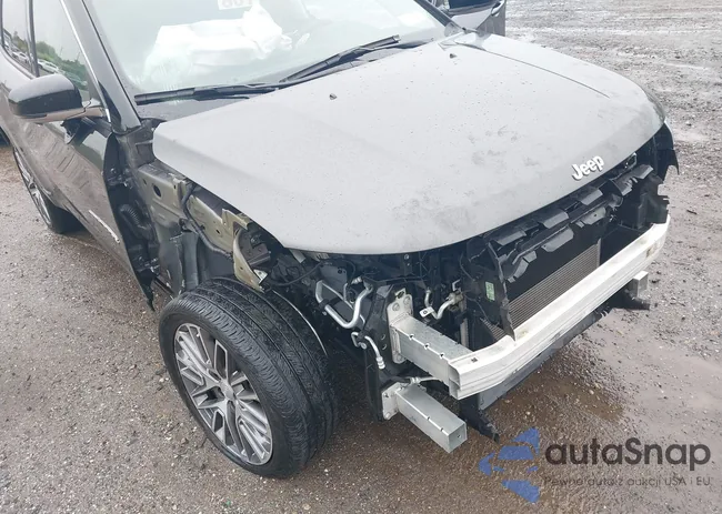 3C4NJDCB7NT141939: 42192400