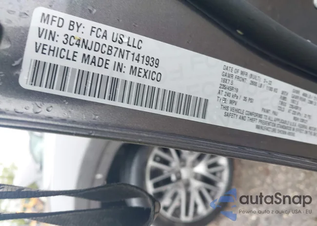 3C4NJDCB7NT141939: 42192400