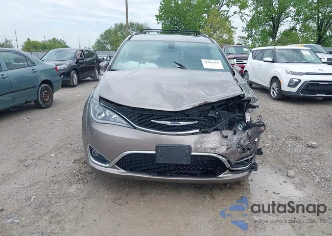 2C4RC1EG8JR293843: 42193451