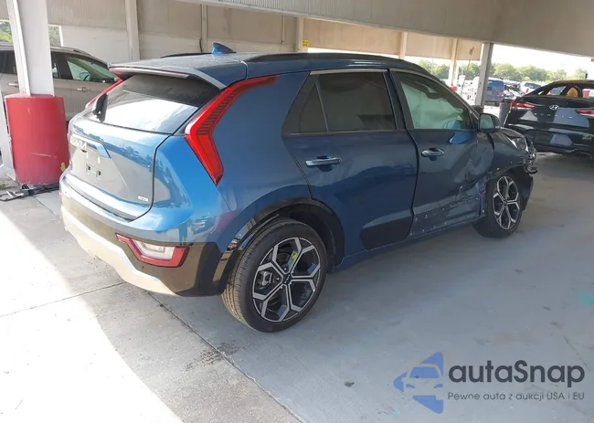 KNDCT3LE5R5124293: 42193567