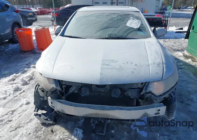 JH4CU2F46CC015823: 42193571