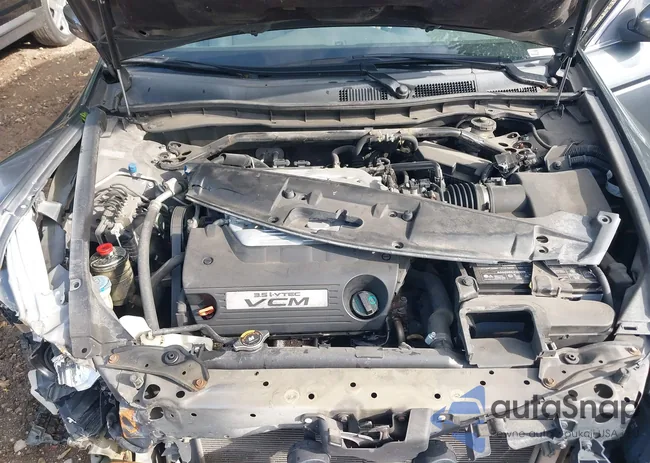 1HGCP36838A044542: 42193655