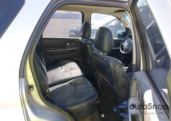 4M2CU87147KJ12646: 42193789