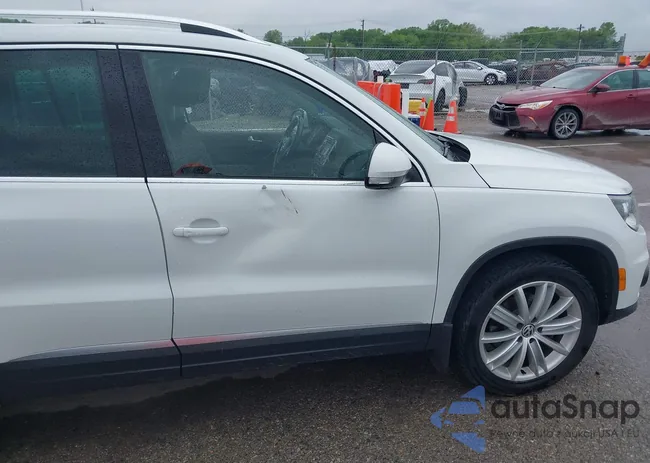 WVGBV7AX0FW566983: 42193797