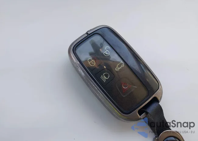 SALVV2BG9FH992381: 42193926