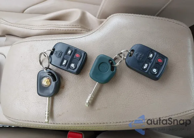 SAJDA01D8YGL03547: 42193229