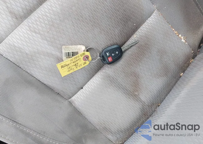 2T1BURHE1FC404120: 42193258