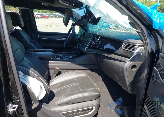 1C4SJSFP1RS120557: 42193300