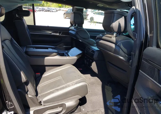 1C4SJSFP1RS120557: 42193300