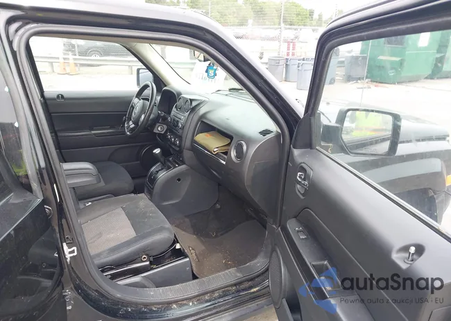 1C4NJRFBXFD169475: 42194444