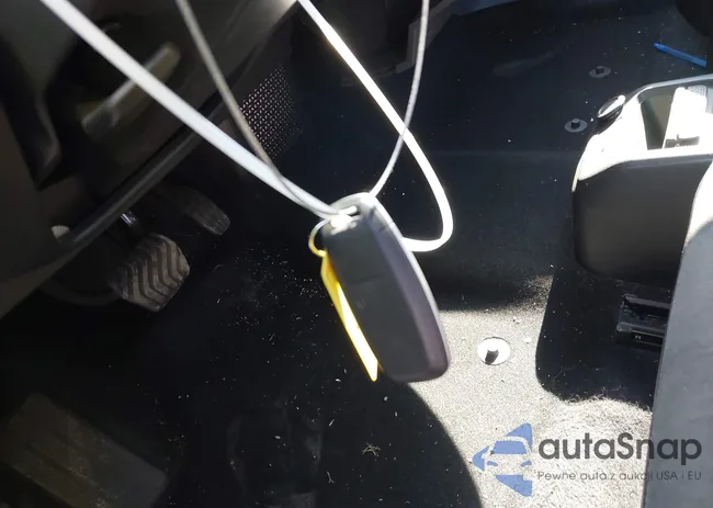 JN1BF0BA4PM408200: 42194595