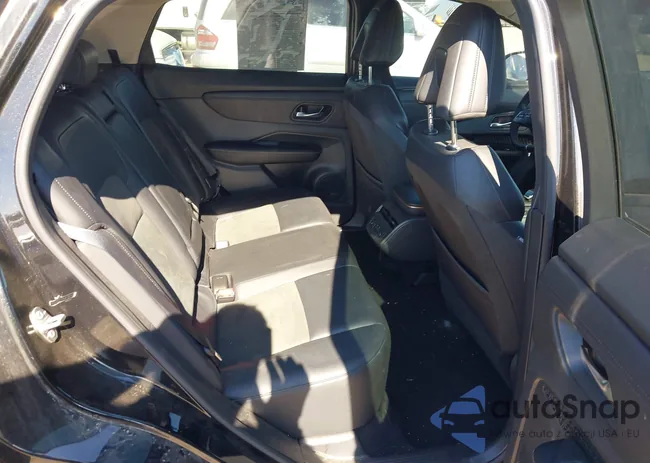 JN1BF0BA4PM408200: 42194595