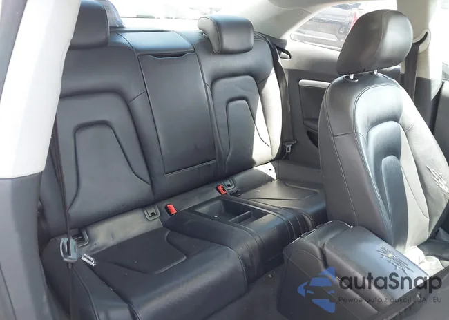 WAULFAFR4EA045786: 42194618