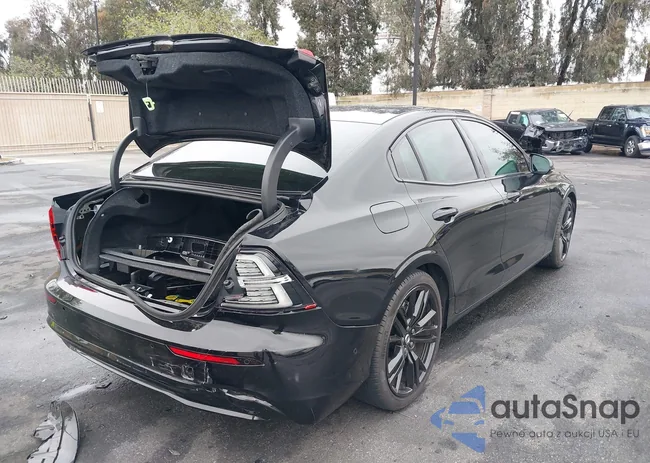 7JRL12FT3PG227211: 42194719